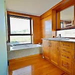 Villa De Diseno En Playa Pragueira - *